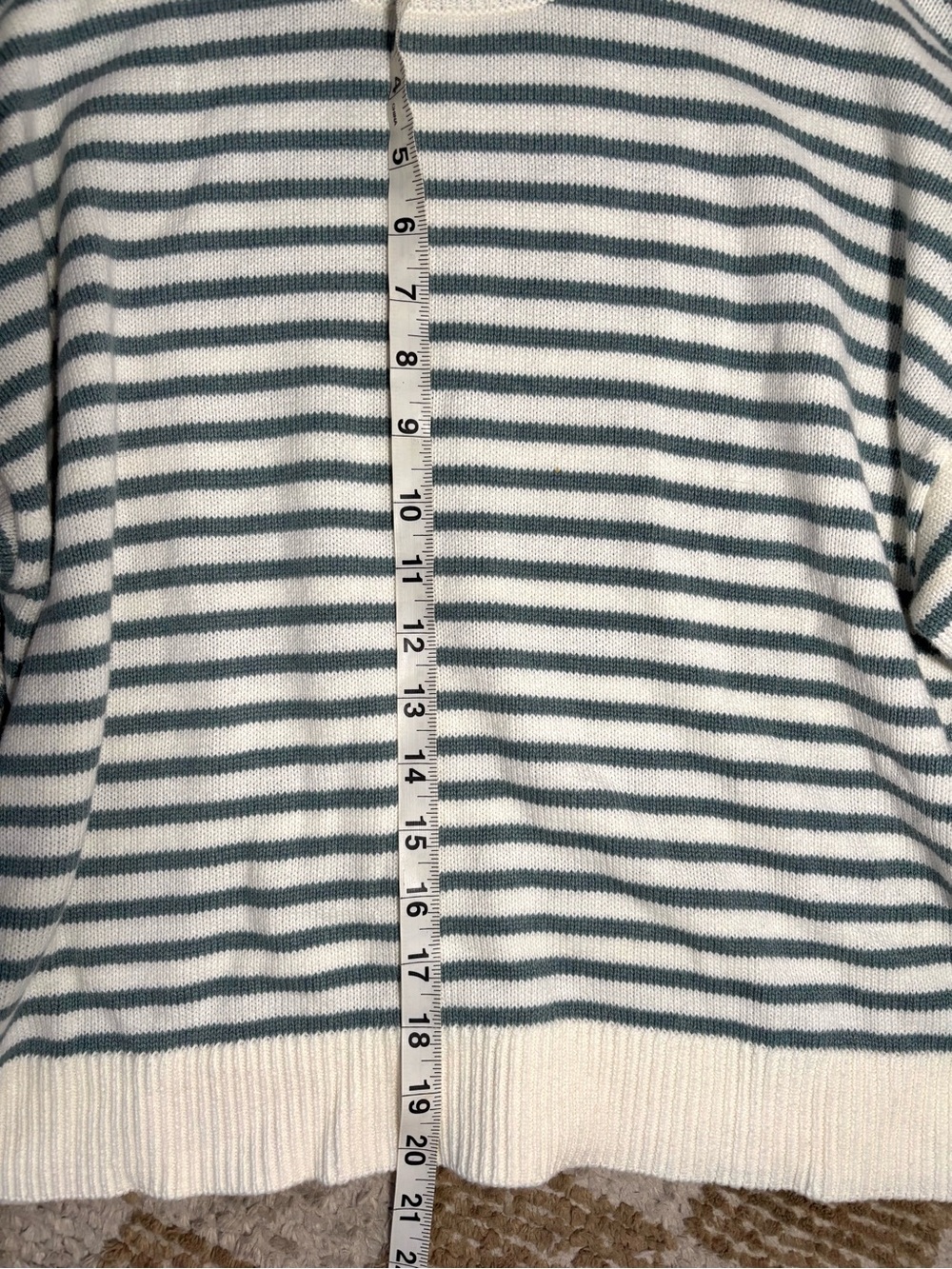 Marine Layer crewneck cropped sweater - Picture 5 of 8